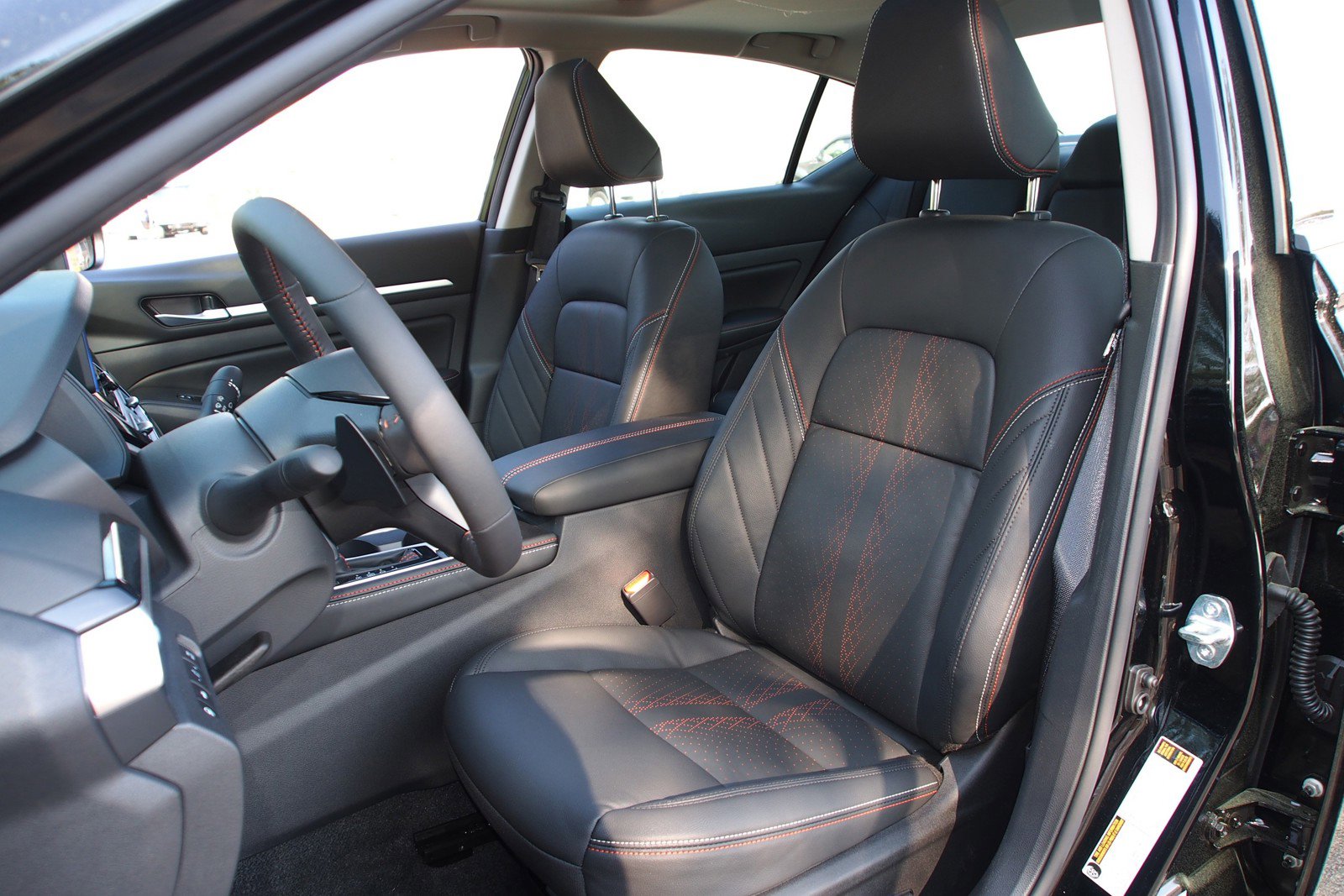 New 2026 Nissan Altima 2.5 SR w/ SR Premium Package FWD image 15