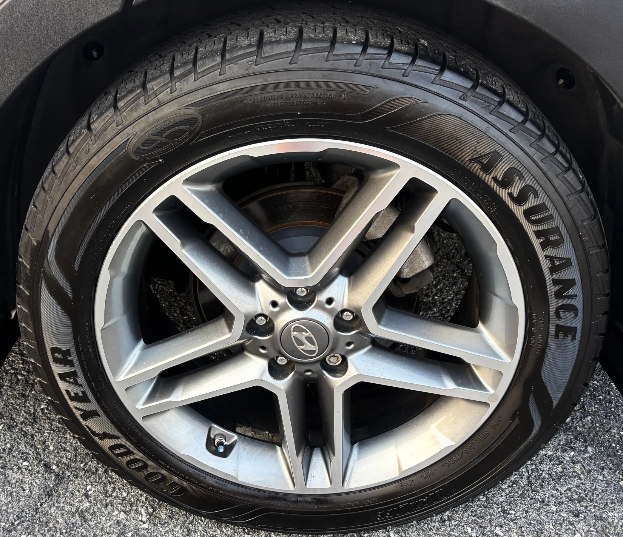 Used 2019 Hyundai Santa Fe XL AWD/4WD image 8