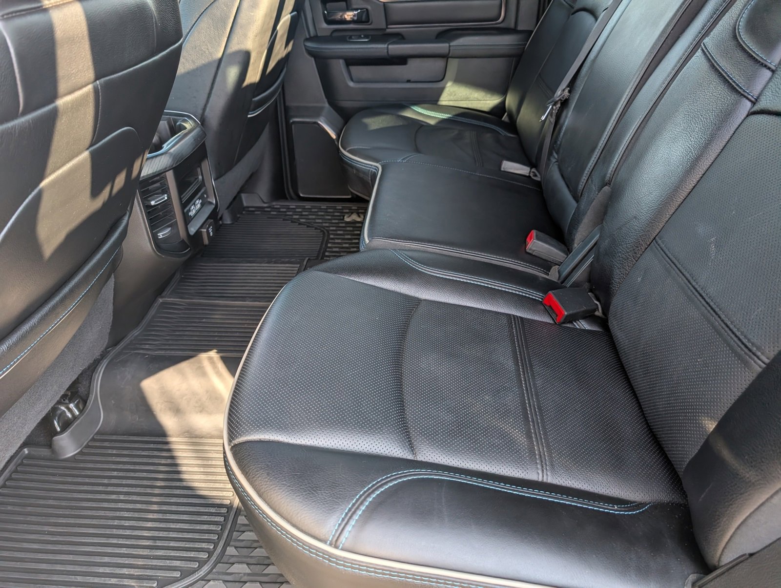 Used 2024 RAM 2500 Rebel w/ Towing Technology Group image 11