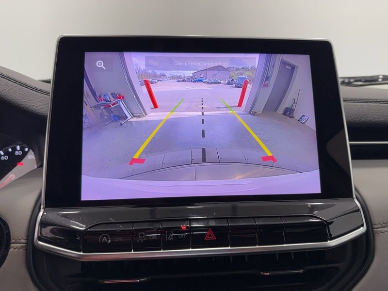 Used 2022 Jeep Compass Limited image 30