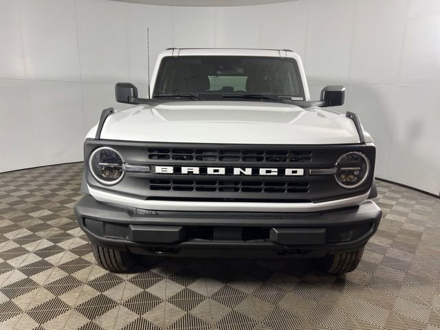 New 2025 Ford Bronco 4-Door AWD/4WD image 2
