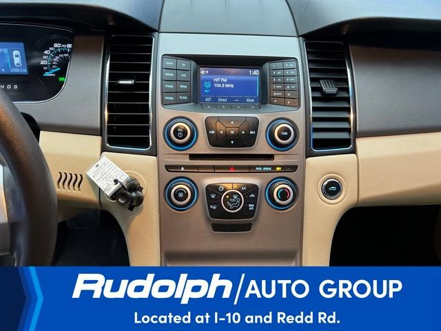 Used 2018 Ford Taurus SE image 18