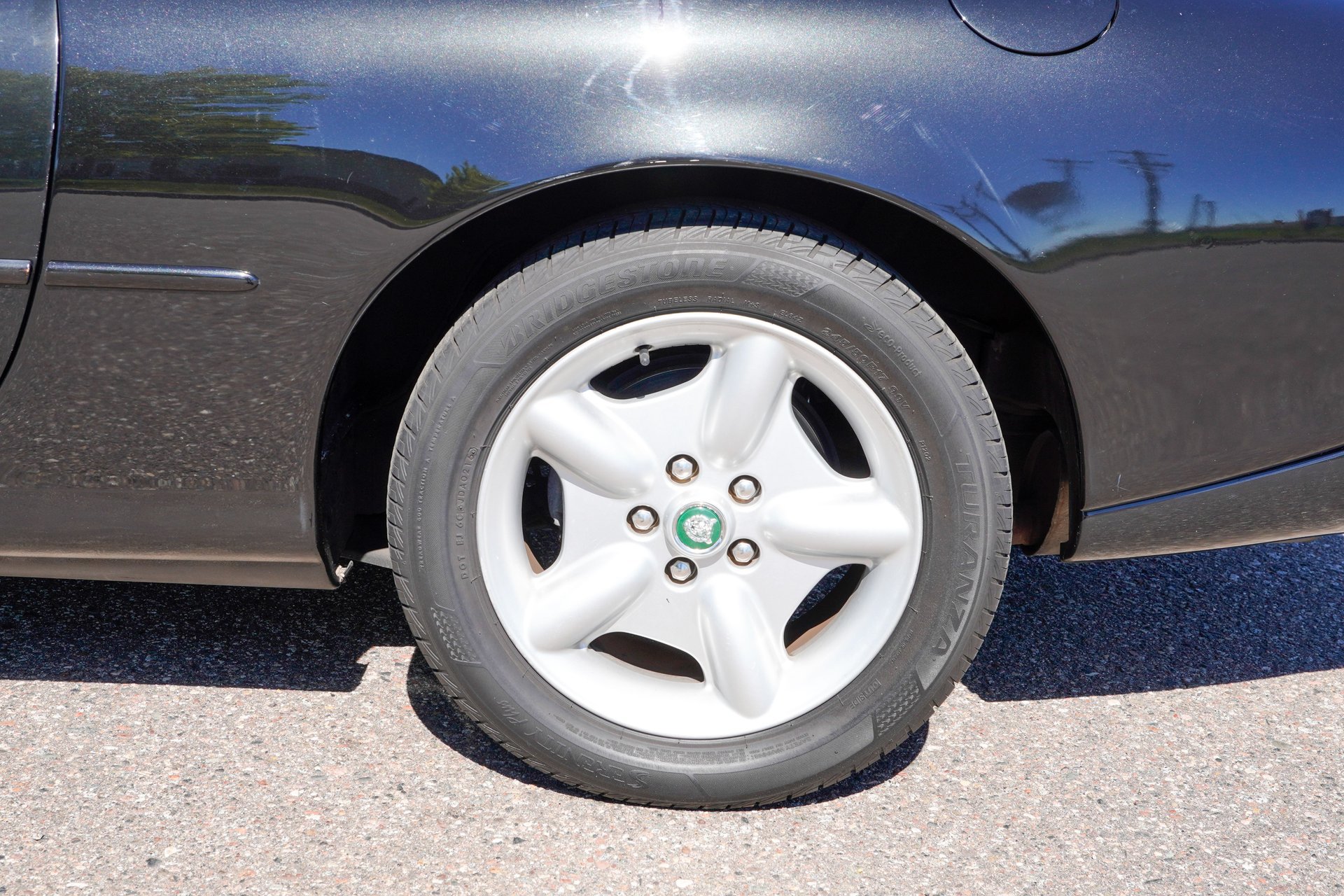 Used 1997 Jaguar XK8 Convertible RWD image 40