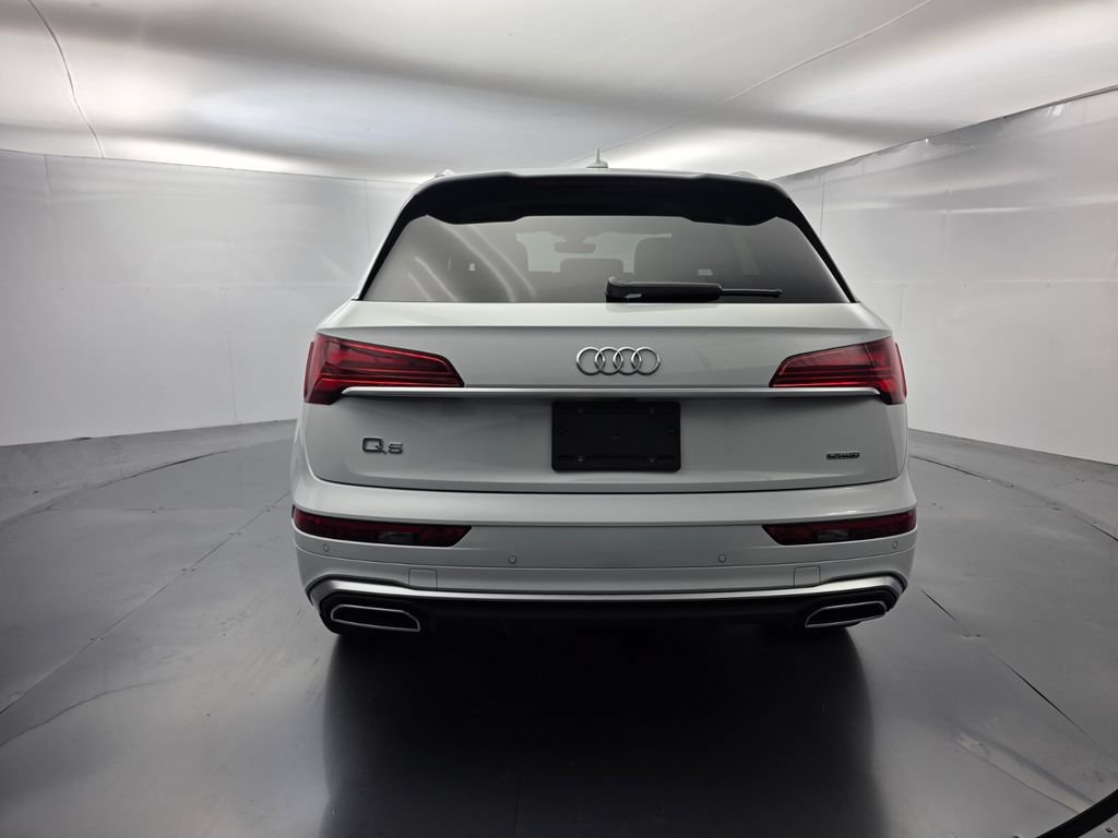 Used 2023 Audi Q5 2.0T Premium Plus w/ Premium Plus Package AWD/4WD image 5