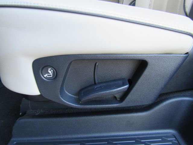 Used 2021 Hyundai Palisade Limited w/ Cargo Package image 23