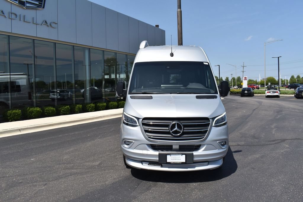 Used 2022 Mercedes-Benz Sprinter 3500 image 5