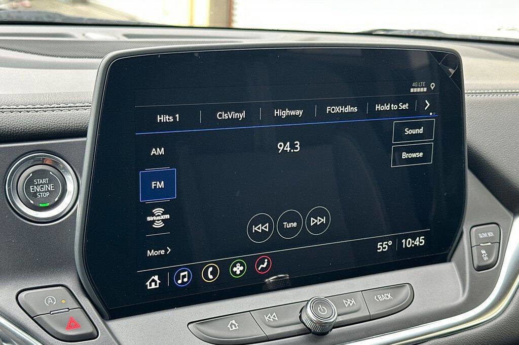 New 2025 Chevrolet Blazer LT w/ Midnight/Sport Edition image 19