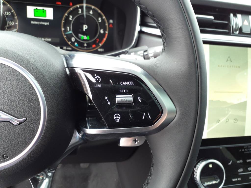 New 2026 Jaguar F-PACE R-Dynamic S image 16