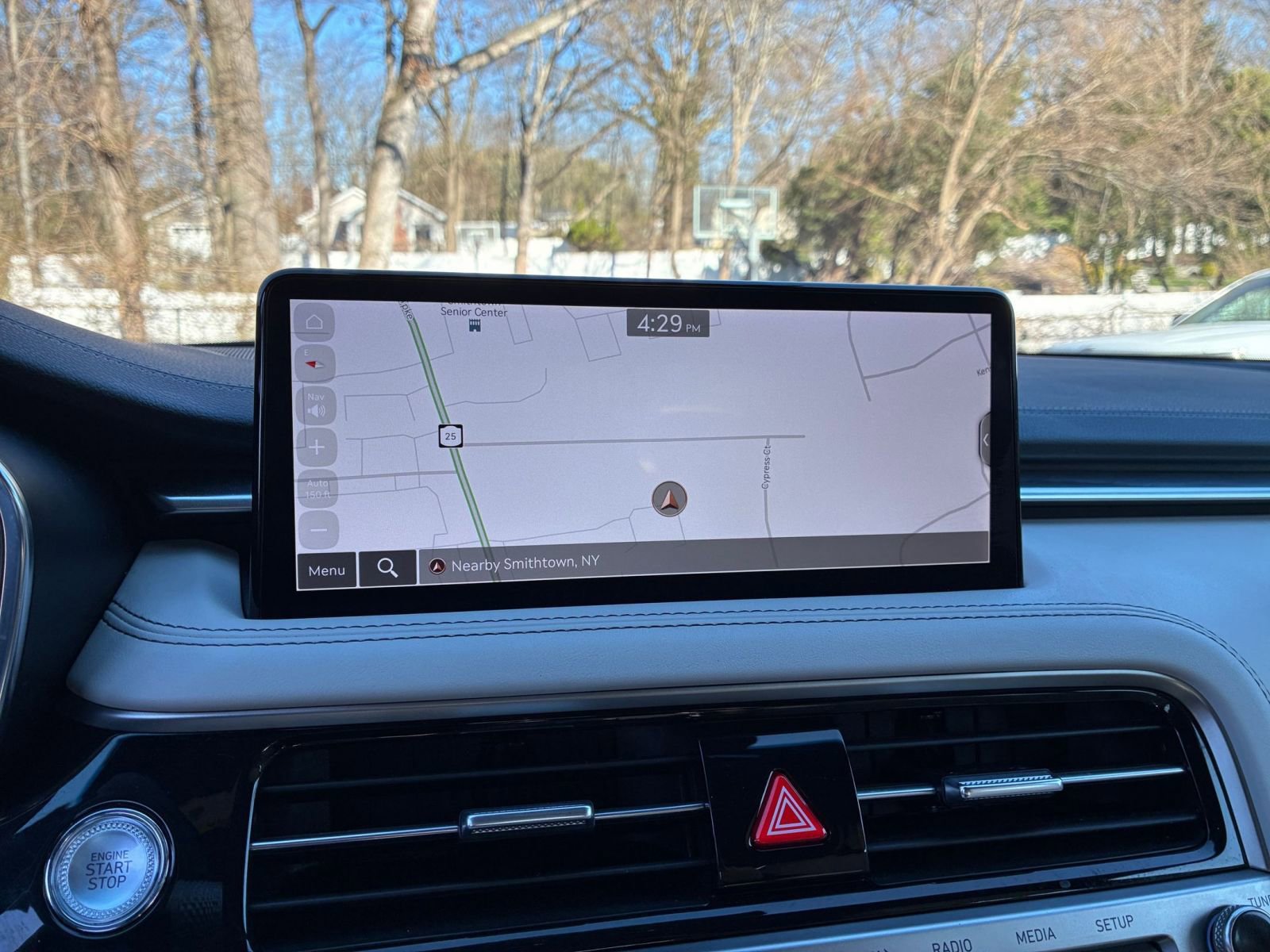 Used 2025 Genesis G70 2.5T image 20