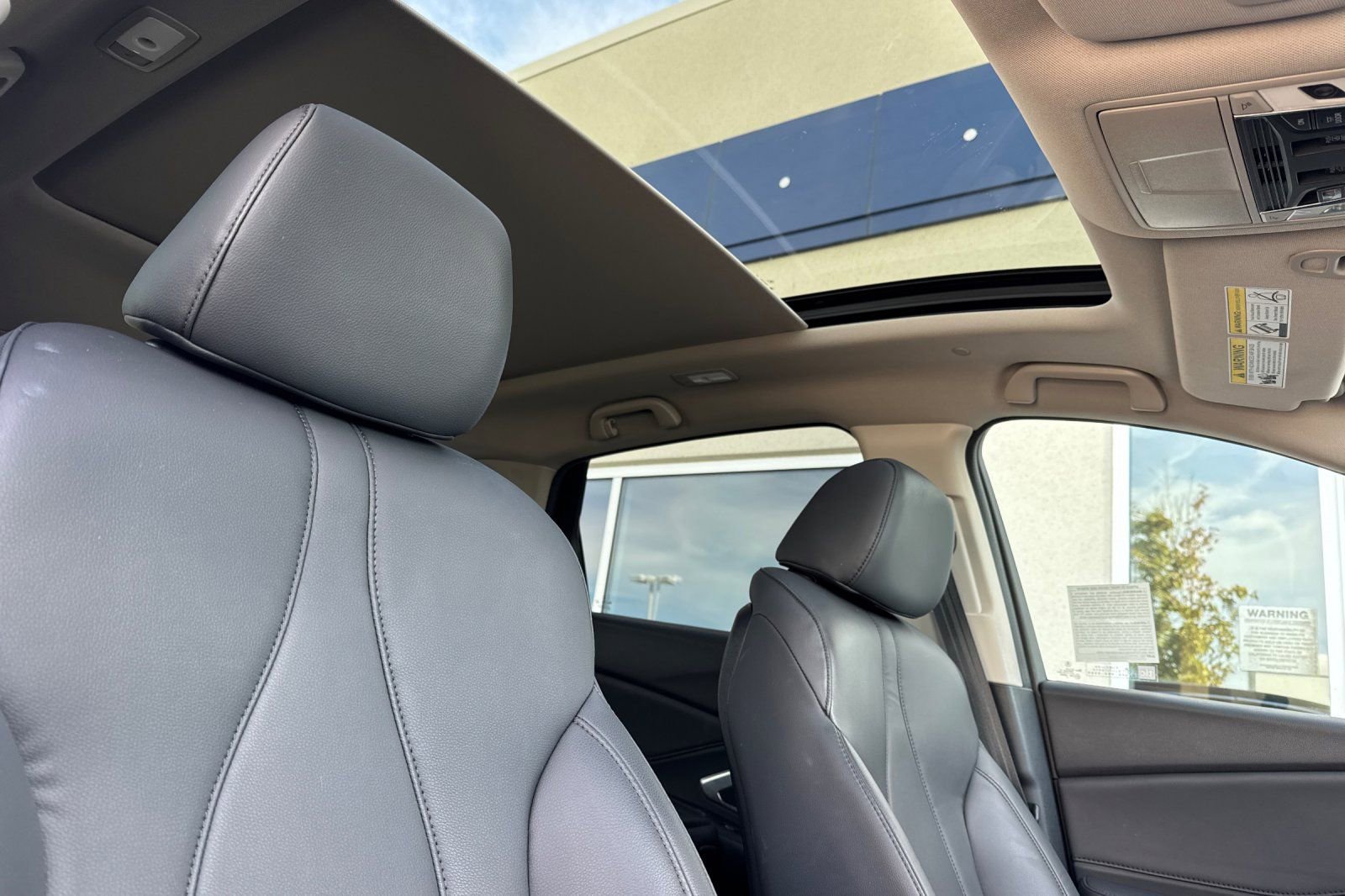 Used 2024 Acura RDX SH-AWD image 18