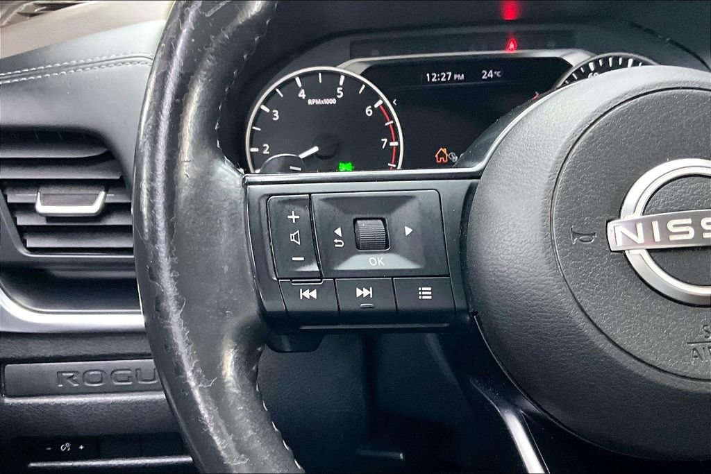 Used 2022 Nissan Rogue S AWD/4WD image 10