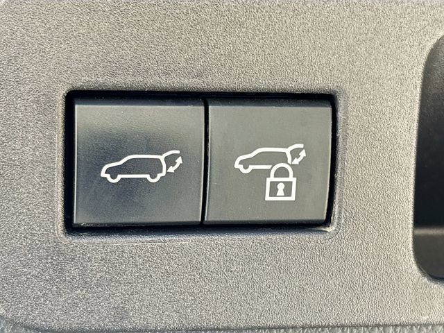 Used 2024 Lexus LX 600 4WD w/ Interior Upgrade Package image 14