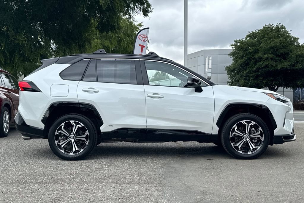 Certified 2025 Toyota RAV4 XSE w/ Weather Package AWD/4WD image 2