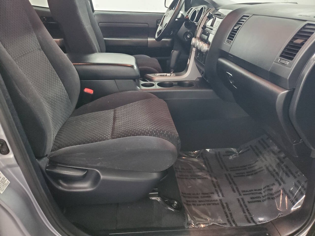 Used 2012 Toyota Tundra 4x4 Double Cab w/ SR5 Pkg image 15