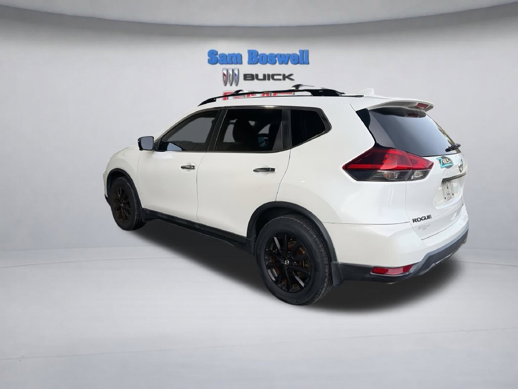 Used 2018 Nissan Rogue SV w/ Premium Package FWD image 8