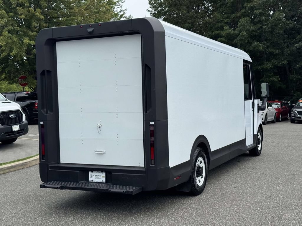 Used 2025 Chevrolet Brightdrop 600 FWD image 4