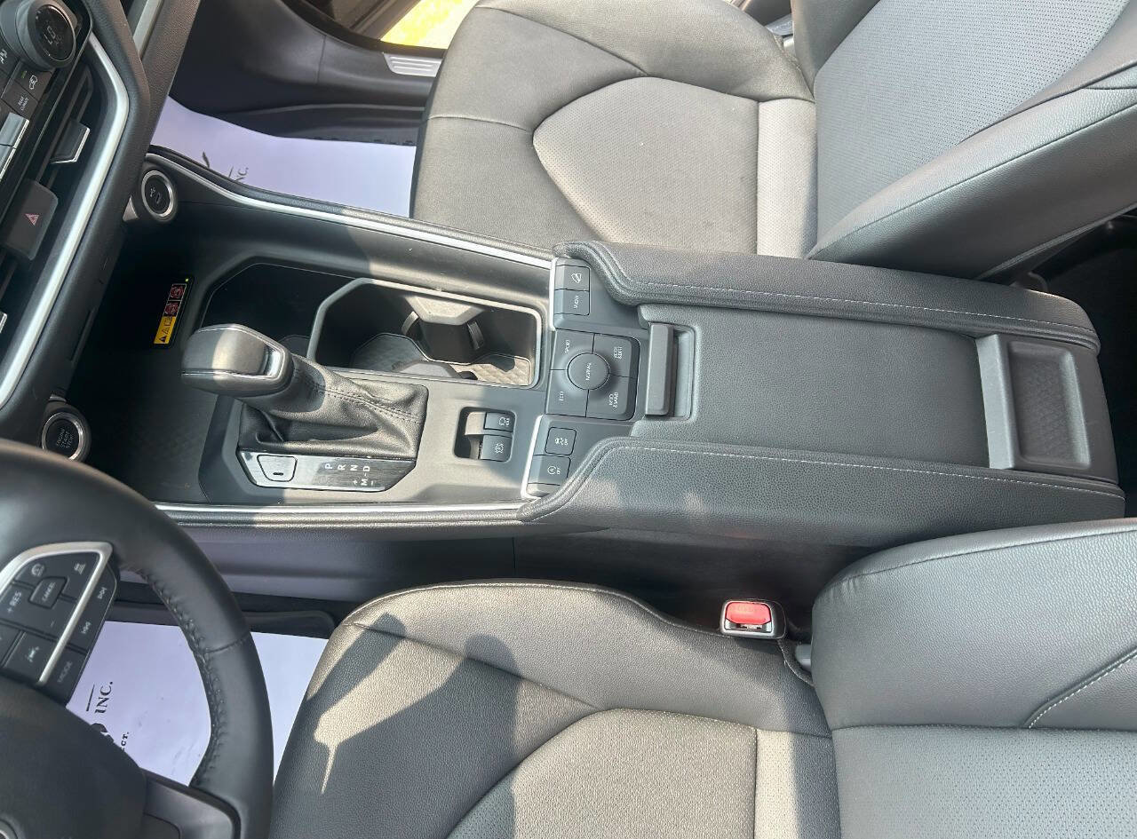 Used 2024 Toyota Grand Highlander AWD image 21