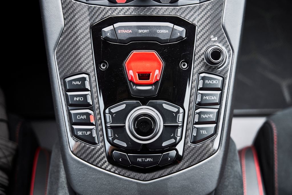 Used 2016 Lamborghini Aventador LP 750-4 Superveloce AWD/4WD image 66