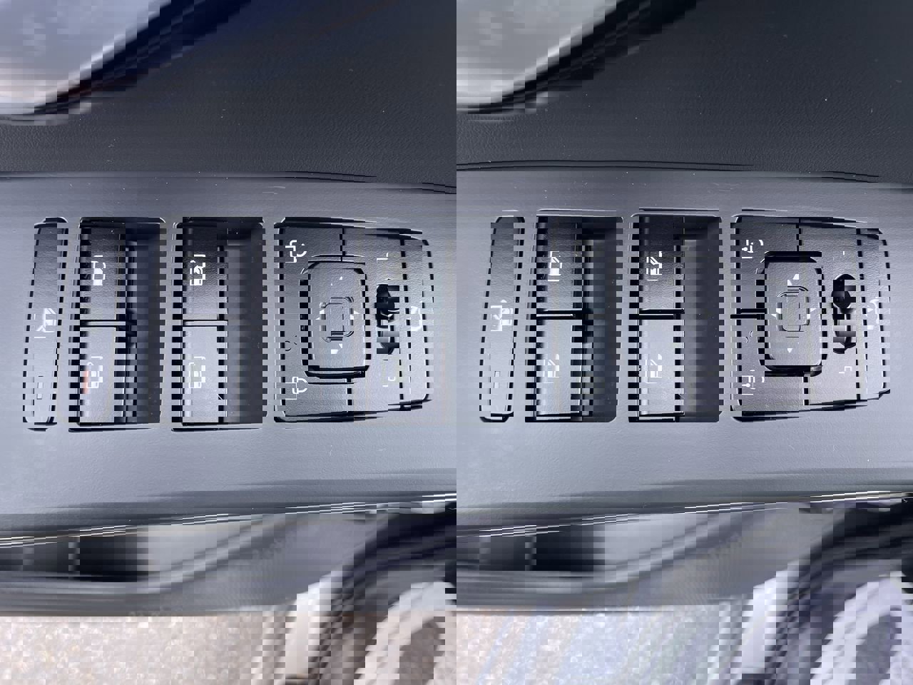 Certified 2023 Kia Niro EX Touring image 19