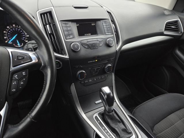 Used 2018 Ford Edge SEL AWD/4WD image 32