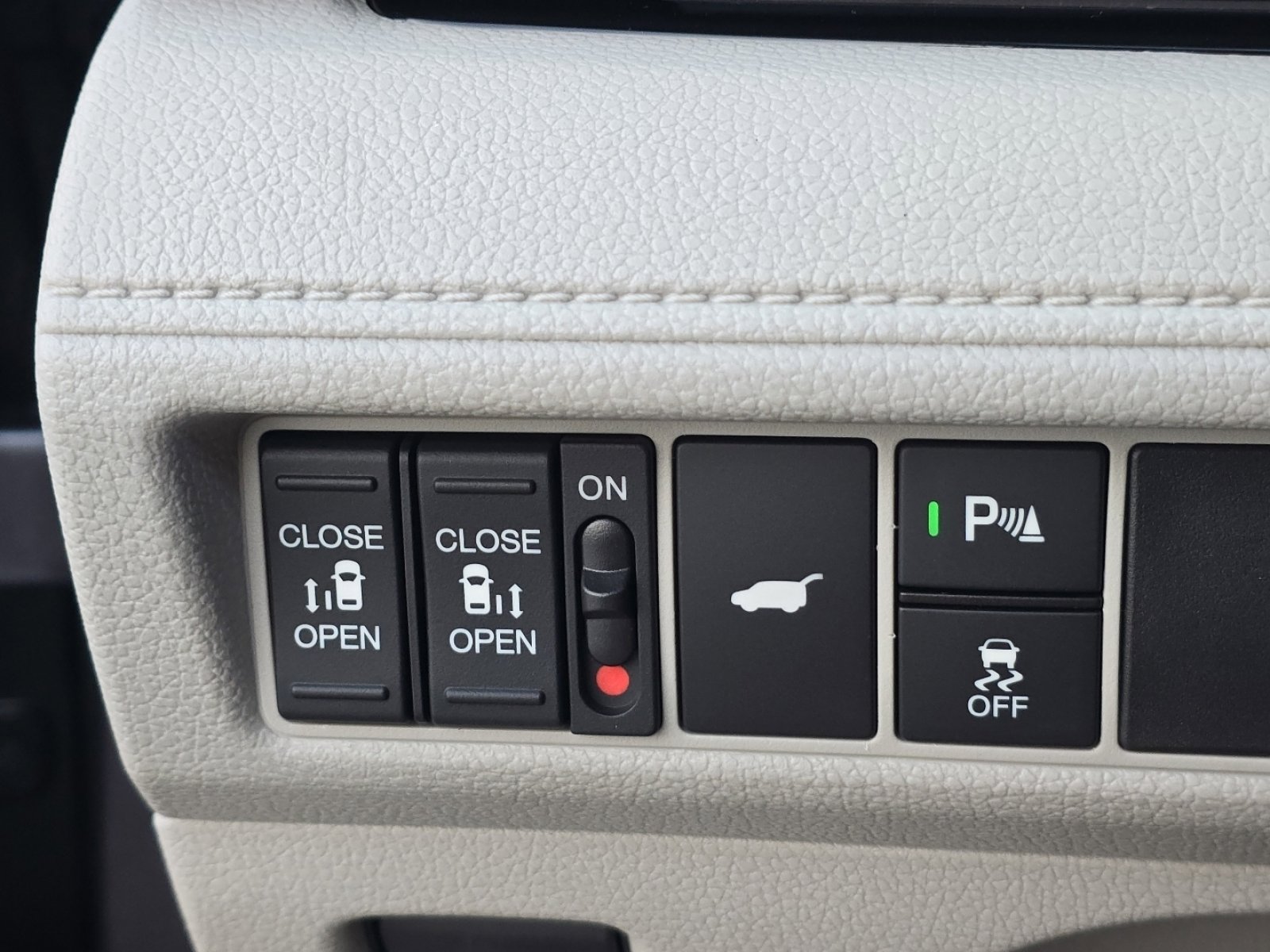 New 2026 Honda Odyssey Elite image 18