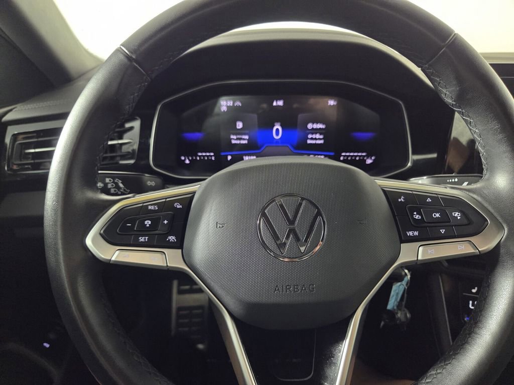 Used 2025 Volkswagen Jetta Sport FWD image 18