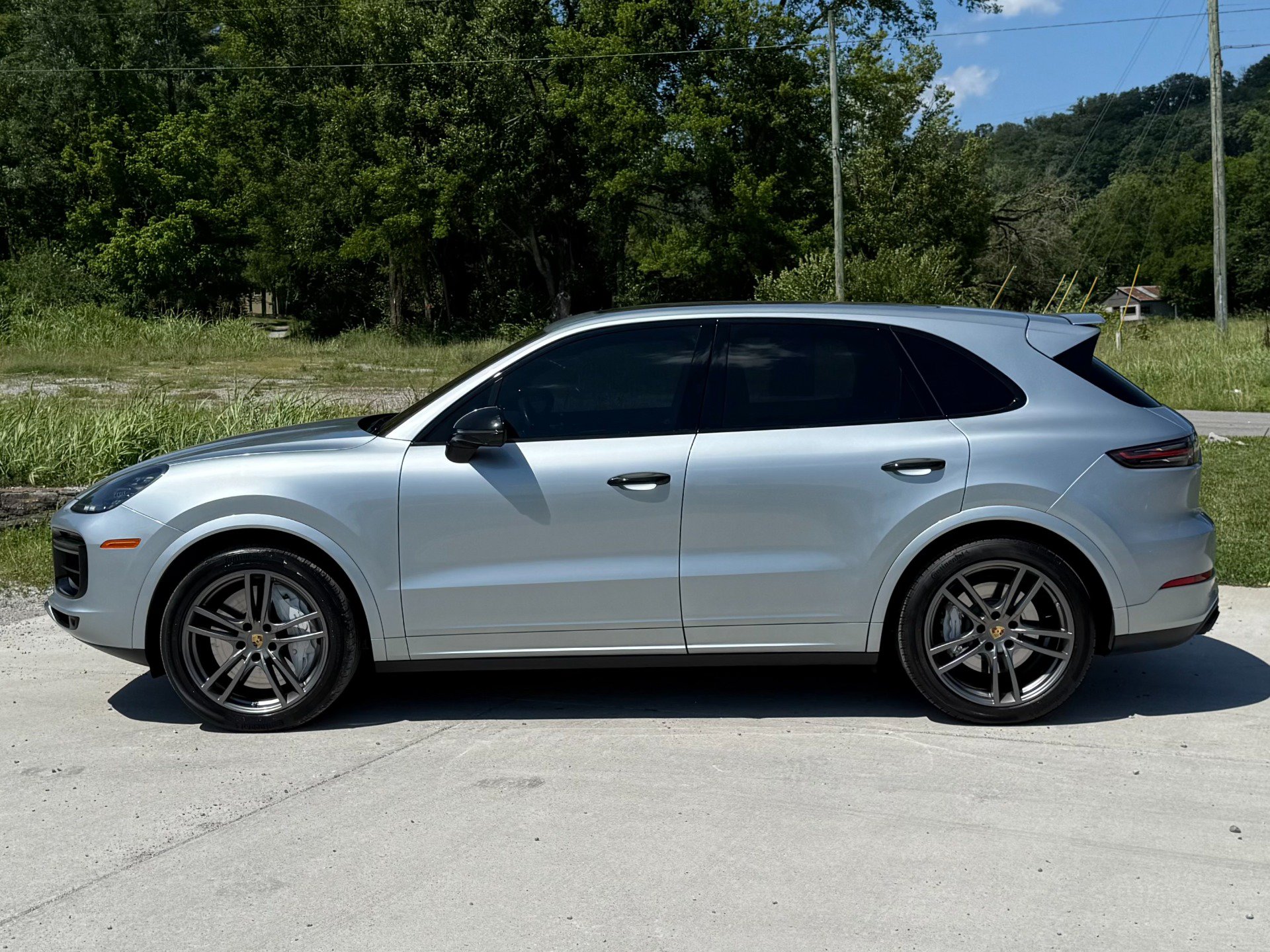 Used 2023 Porsche Cayenne Turbo AWD/4WD image 8