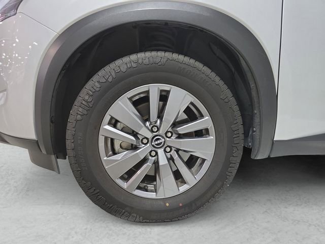 Certified 2025 Nissan Pathfinder SV image 23