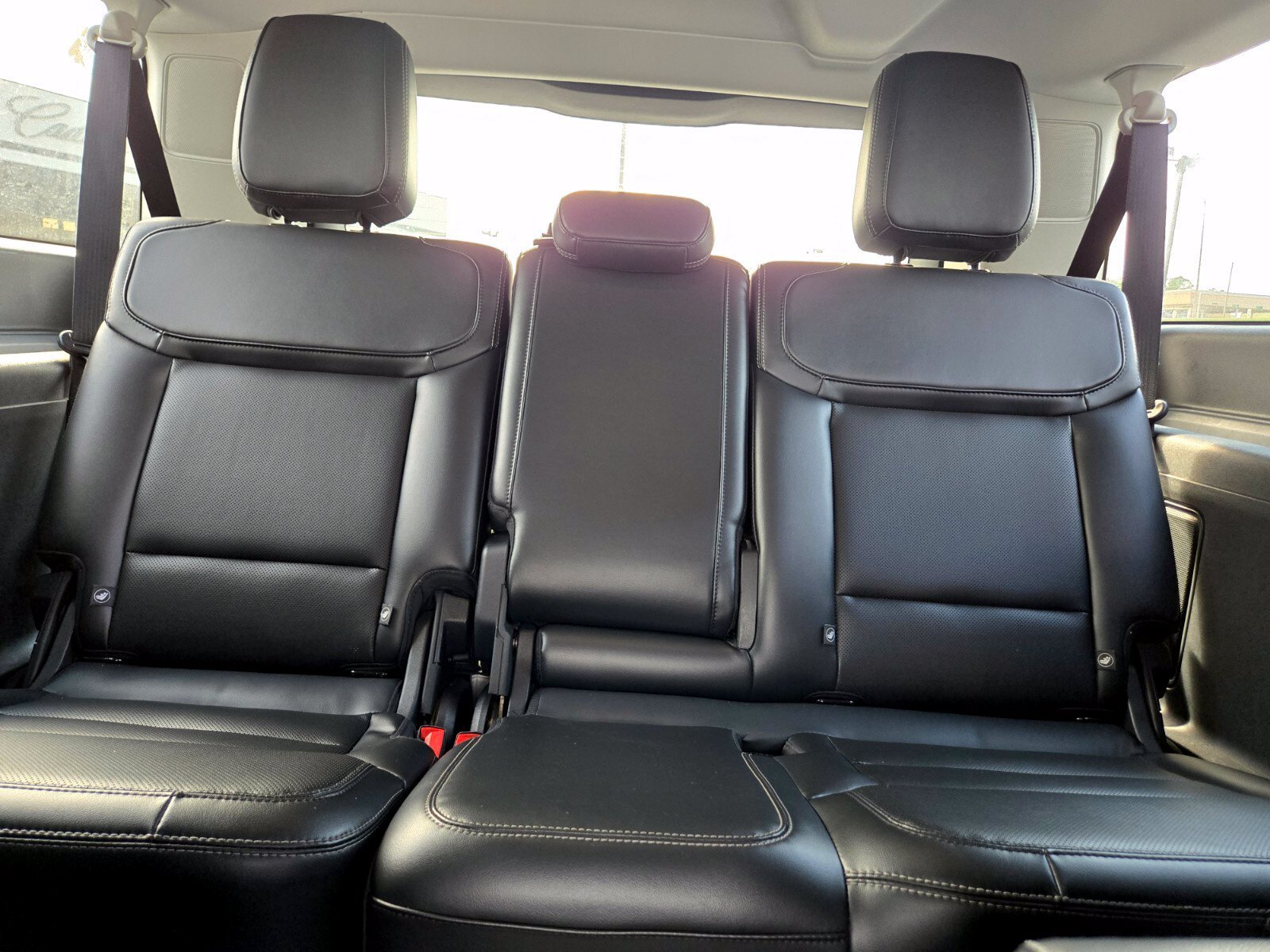 Used 2025 Ford Expedition Max Platinum AWD/4WD image 17