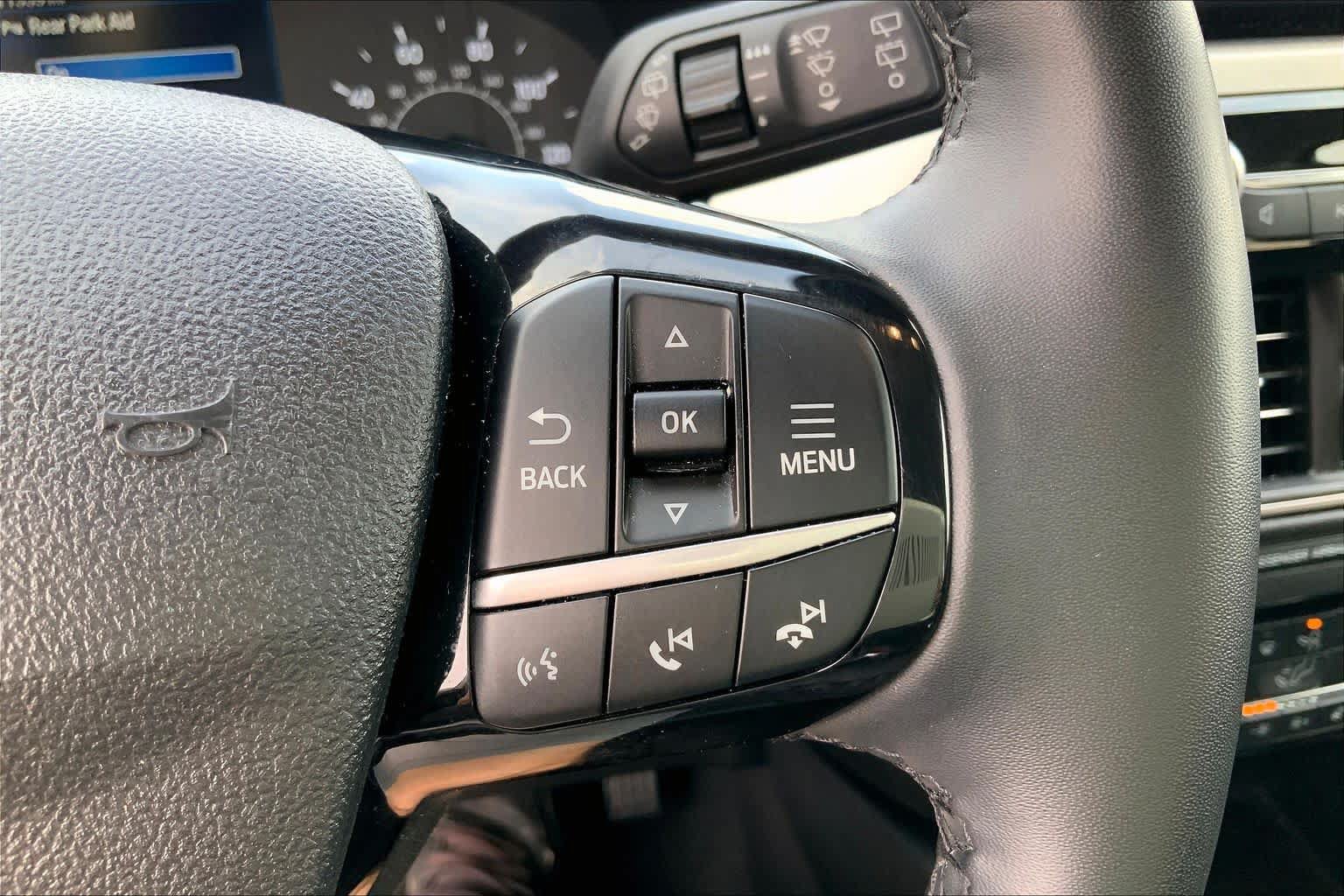 Used 2022 Ford Escape SEL FWD image 24