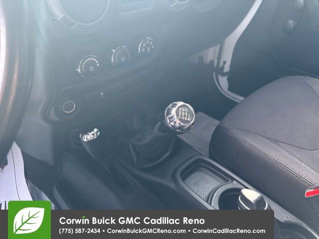 Used 2015 Jeep Wrangler Unlimited Sport image 31