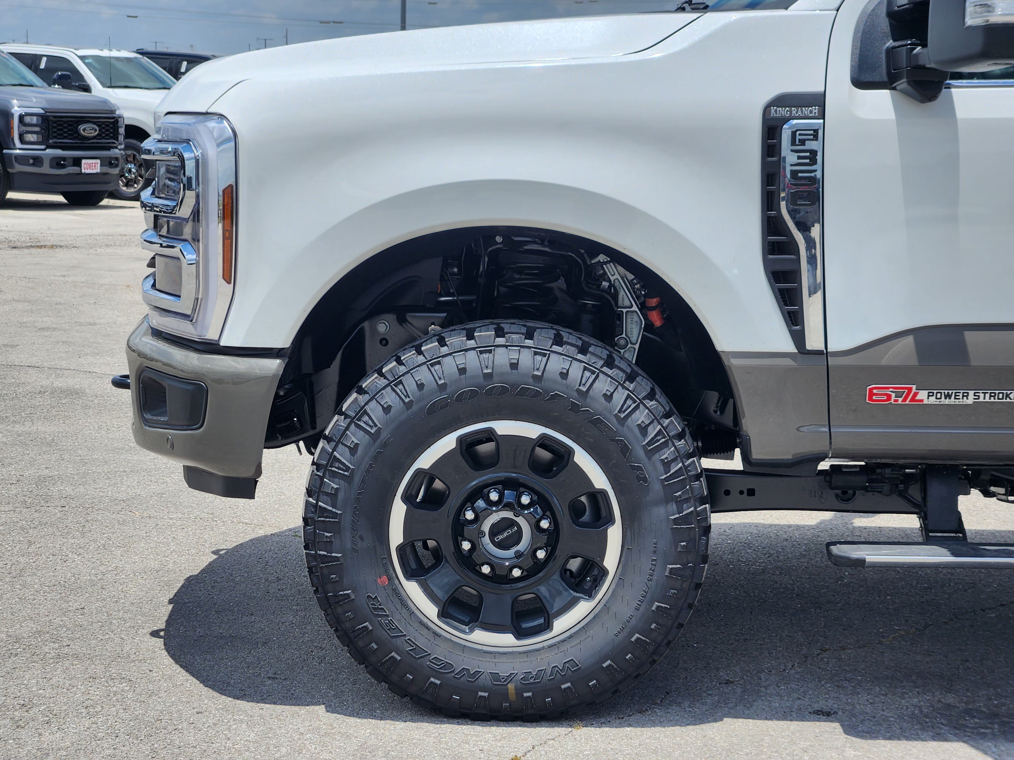 New 2026 Ford F350 King Ranch w/ Tremor Off-Road Package AWD/4WD image 6