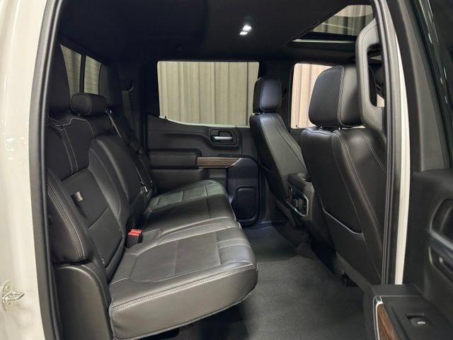 Used 2021 Chevrolet Silverado 1500 High Country w/ Technology Package AWD/4WD image 13