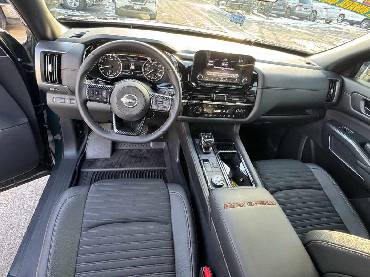 Used 2025 Nissan Pathfinder Rock Creek image 11