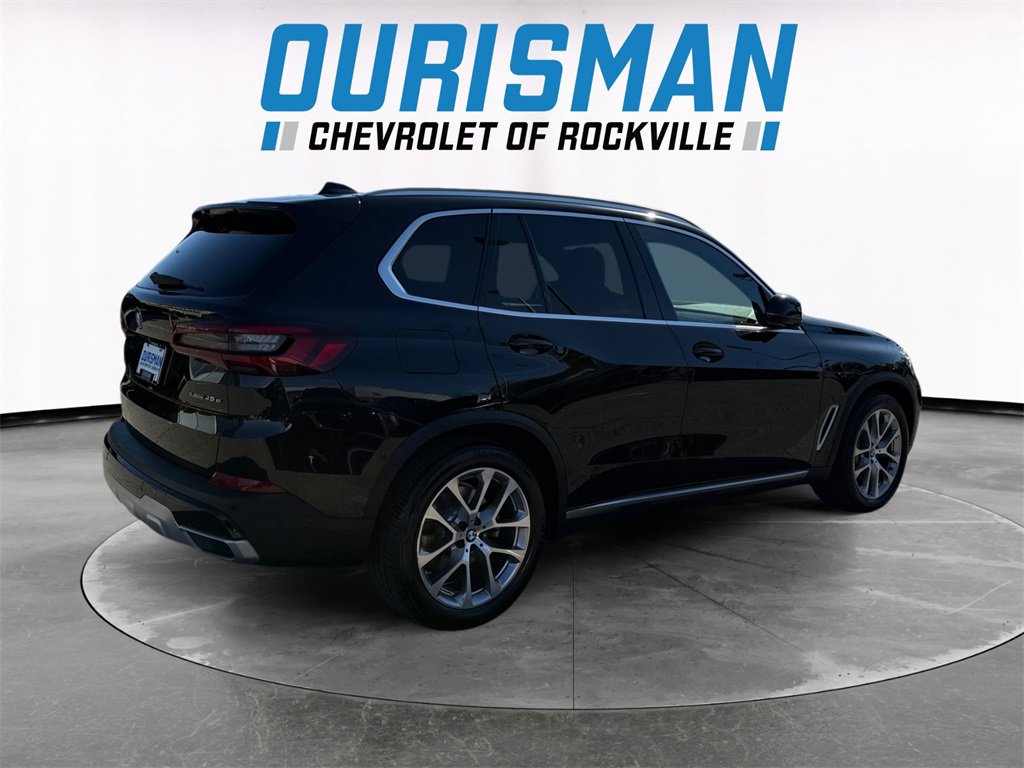 Used 2021 BMW X5 xDrive45e w/ Parking Assistance Package image 6