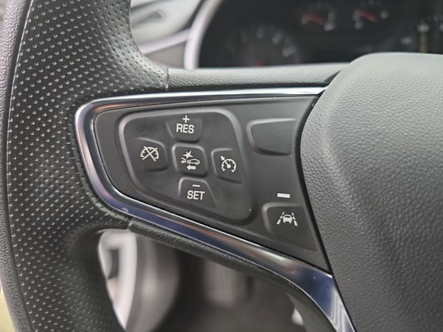 Used 2024 Chevrolet Malibu LT image 40