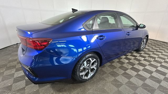 Used 2020 Kia Forte LXS FWD video 2