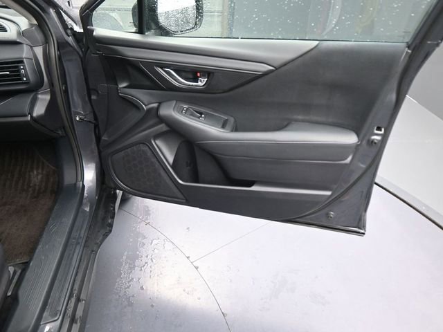 Used 2024 Subaru Outback Premium image 11