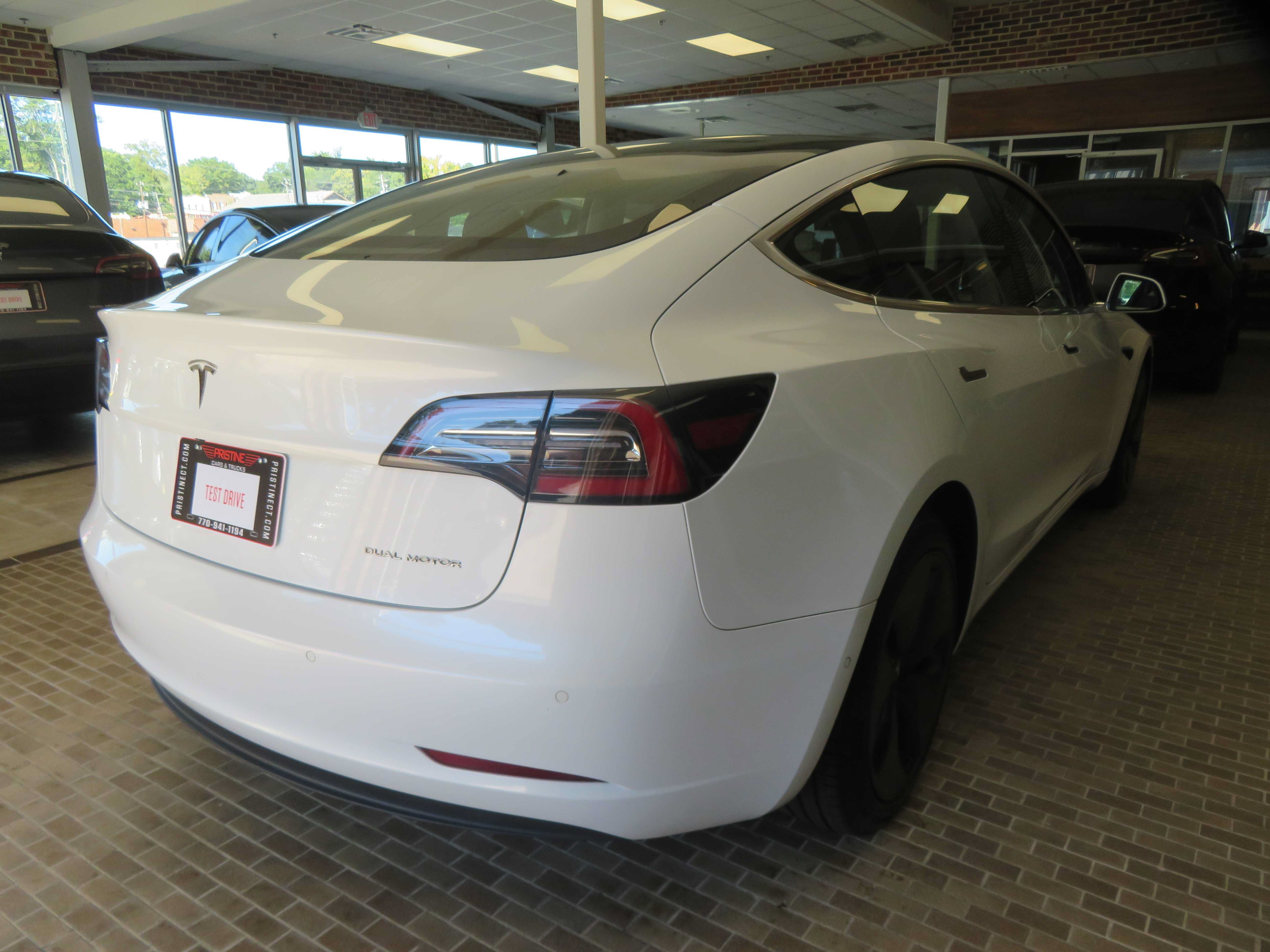 Used 2018 Tesla Model 3 Long Range AWD/4WD image 4