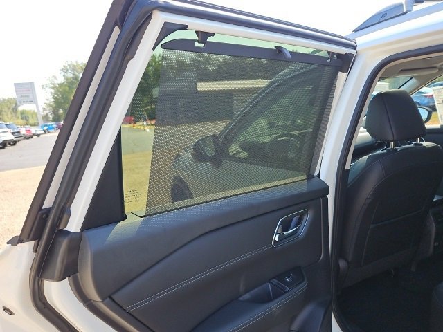 New 2026 Nissan Rogue Platinum image 27