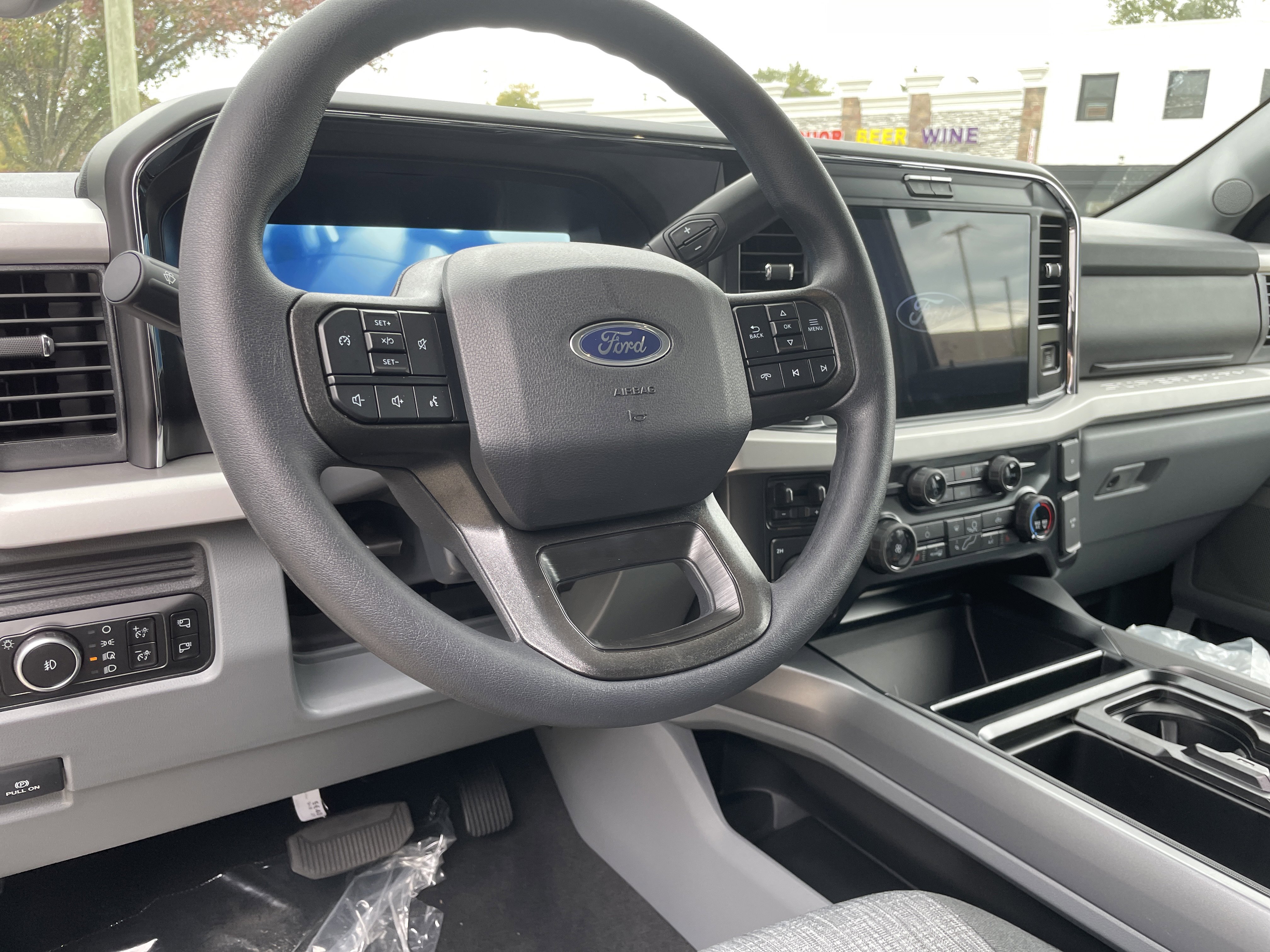 New 2026 Ford F250 4x4 Crew Cab Super Duty image 11
