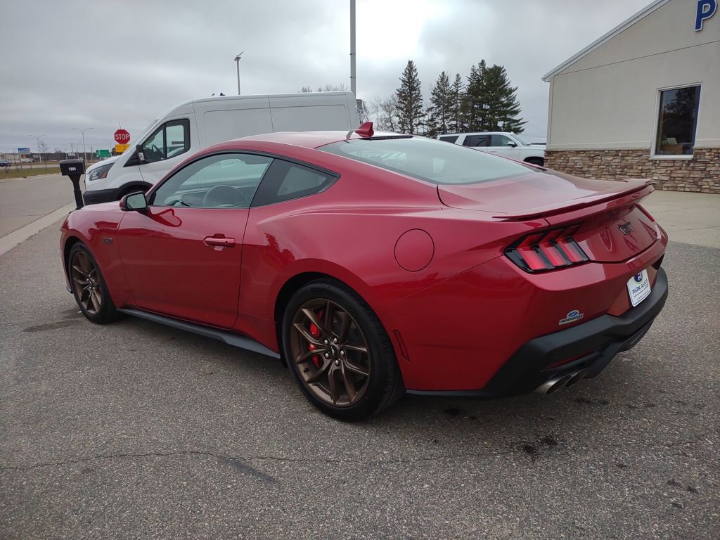 Used 2024 Ford Mustang GT Premium image 3