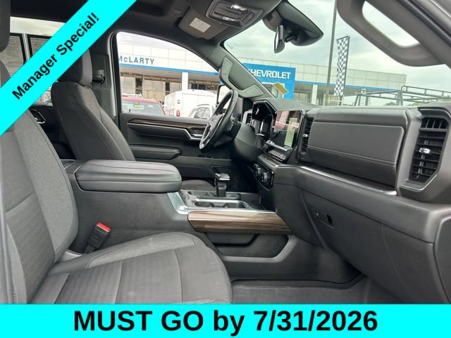 Used 2023 Chevrolet Silverado 1500 RST w/ Max Trailering Package AWD/4WD image 32