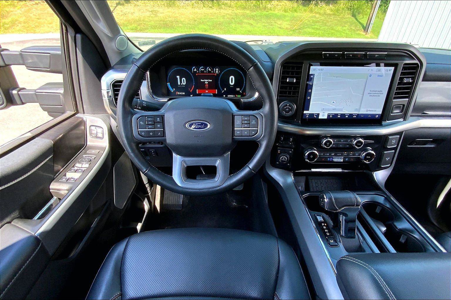 Used 2023 Ford F150 Lariat w/ Equipment Group 502A High AWD/4WD image 5