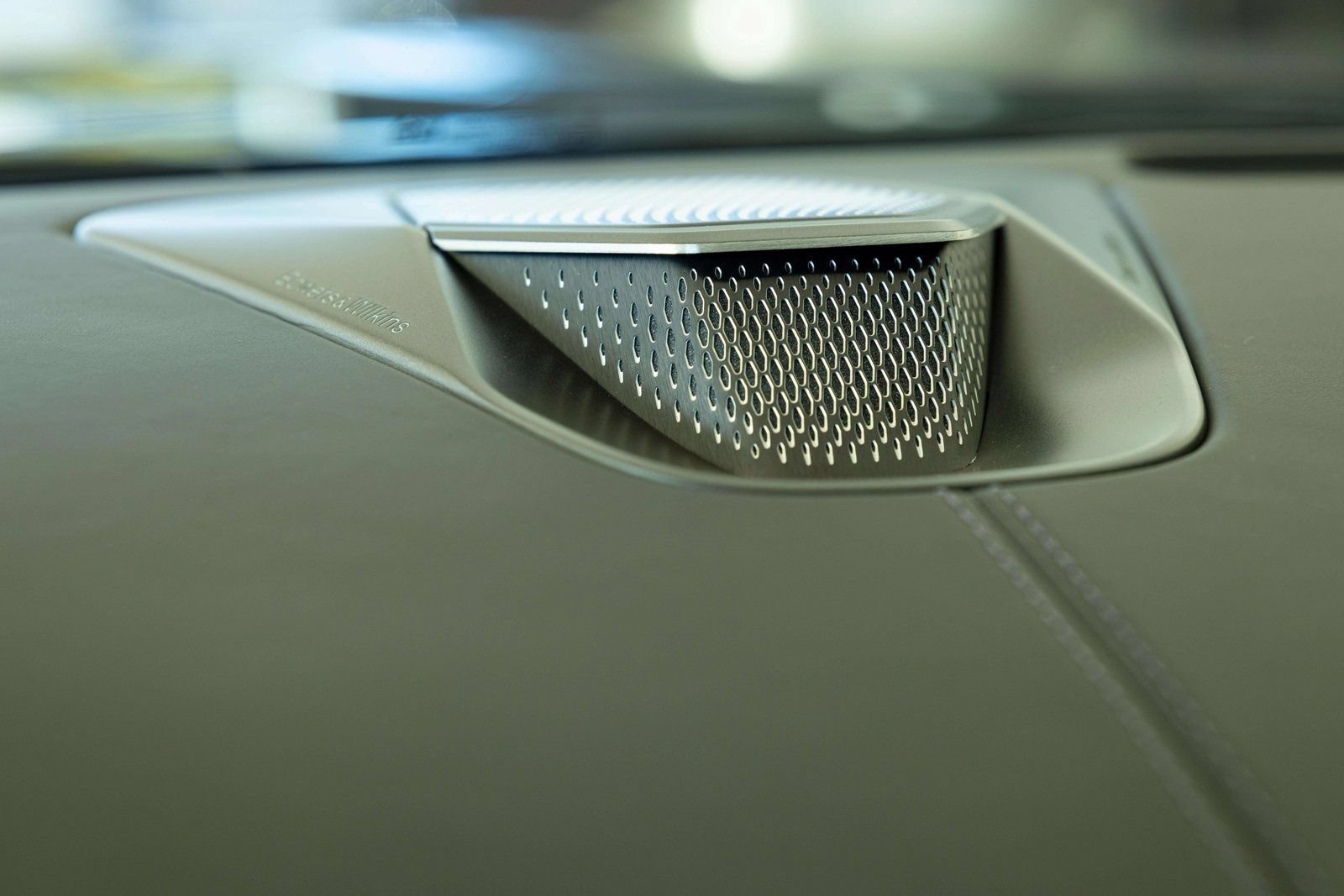 New 2026 Aston Martin DB12 Coupe RWD image 27