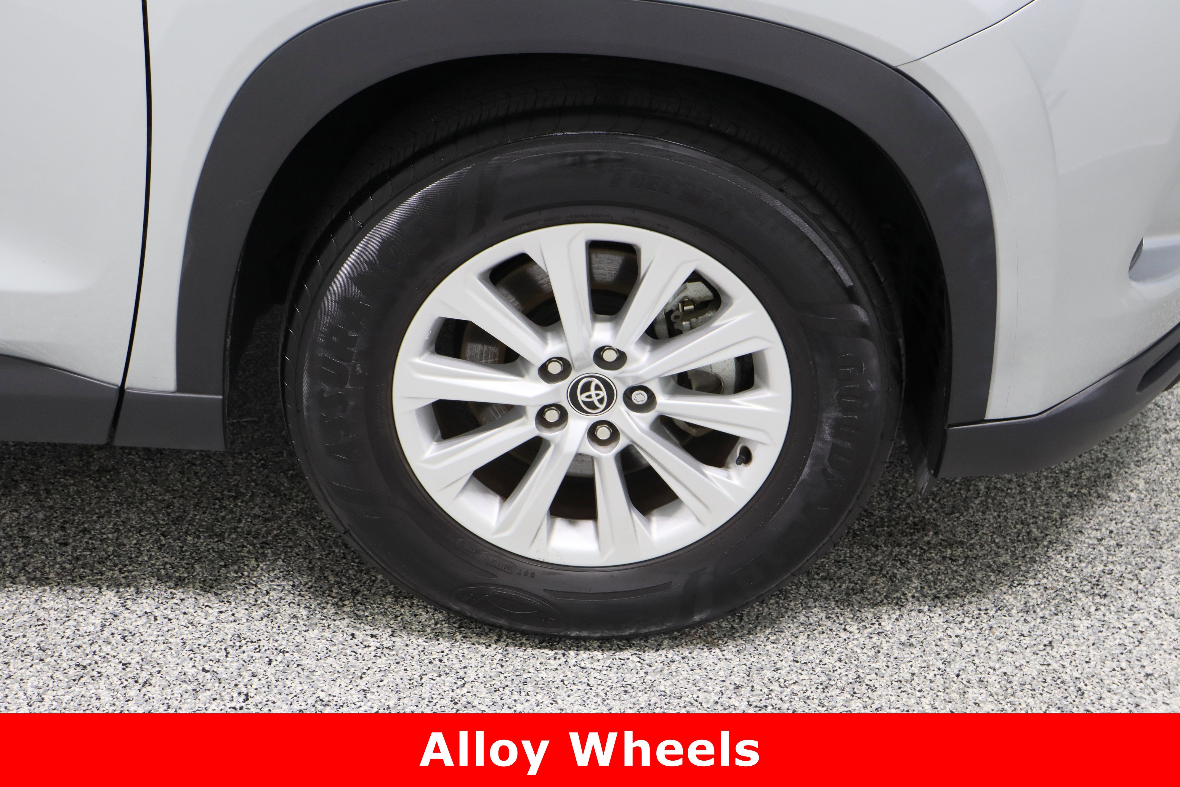 Certified 2025 Toyota Grand Highlander FWD image 5