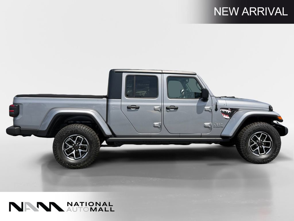 Used 2020 Jeep Gladiator Overland w/ Uconnect 4C Nav & Sound Group AWD/4WD image 6