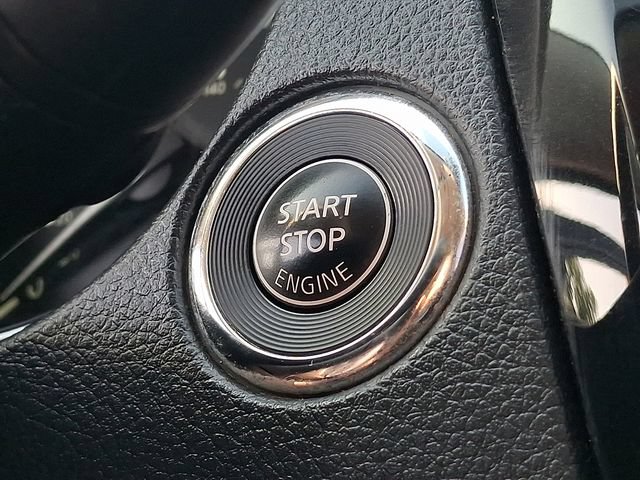 Used 2020 Nissan Rogue SV AWD/4WD image 26