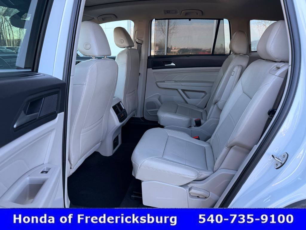 Used 2021 Volkswagen Atlas SE w/ Panoramic Sunroof Package image 24