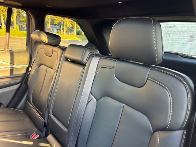 New 2026 Jeep Grand Cherokee Limited AWD/4WD image 8